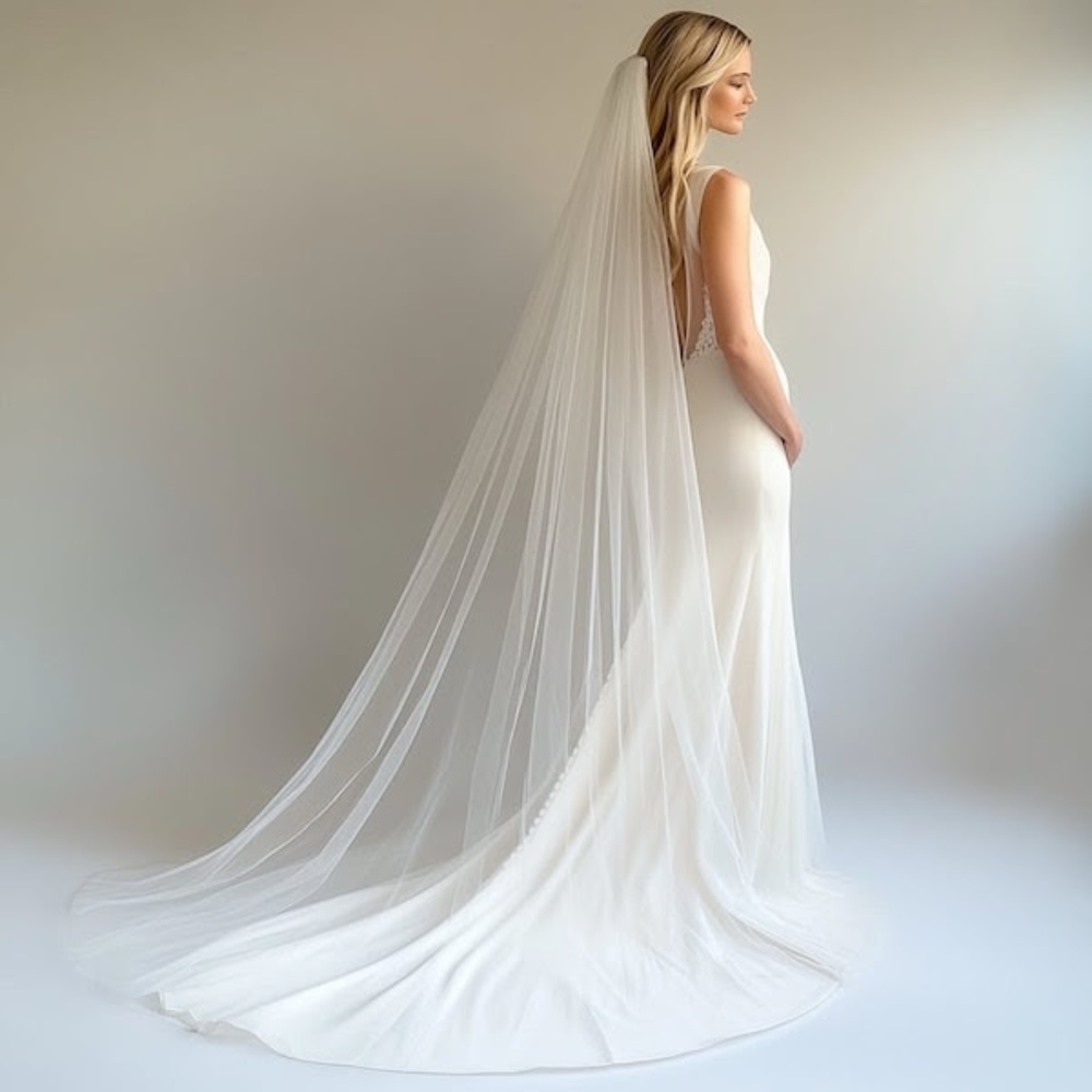 Elegant White Wedding Veil